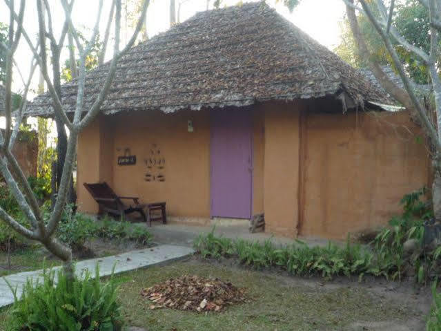 Amy'S Earth House Hotel Pai Exterior photo